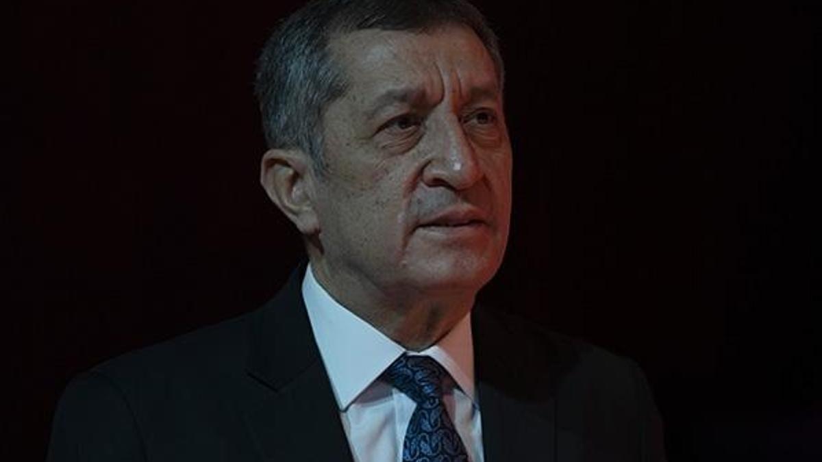 MEB harekete geçti ve yeni kararı resmen duyurdu! Değişti artık...