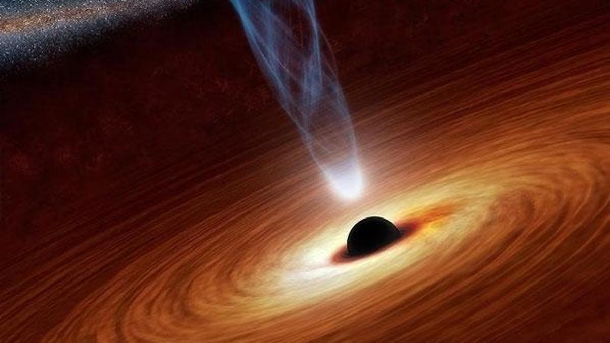 Dünya, Samanyolu Galaksisi'nin merkezindeki süper kütleli kara deliğe sanılandan daha yakın