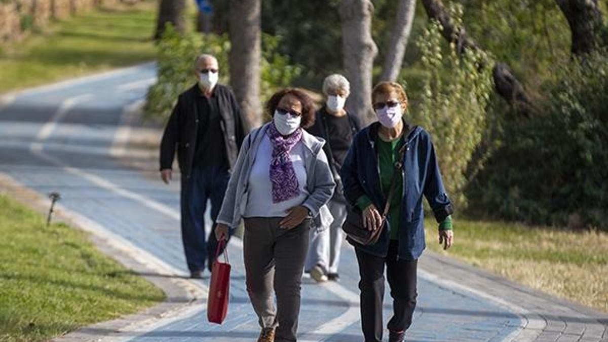 65 yaş üstü sokağa çıkma saatleri! 65 yaş üstü sokak izni kaçta başlayıp, kaçta bitiyor