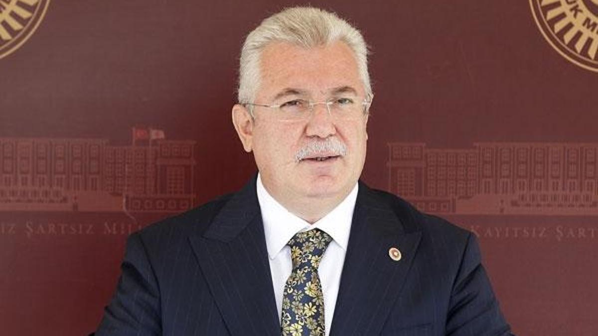 AK Parti Grup Başkanvekili Akbaşoğlu: CHP'li Başarır ordudan ve milletten özür dilemeli