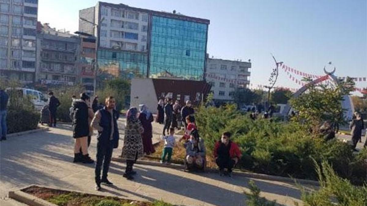 Son dakika... Siirt'te 5 büyüklüğünde deprem!