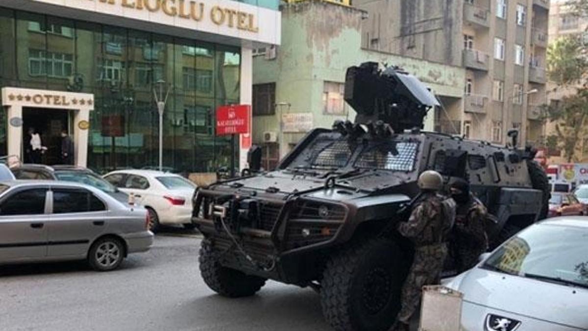 Kahramanmaraş'ta polise ateş açıldı: 1 polis memuru şehit oldu