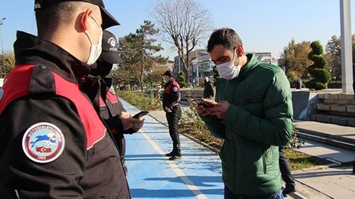Sokakta ve parklarda sigara içmek yasak mı? Açık alanda sigara içme yasağı detayları!