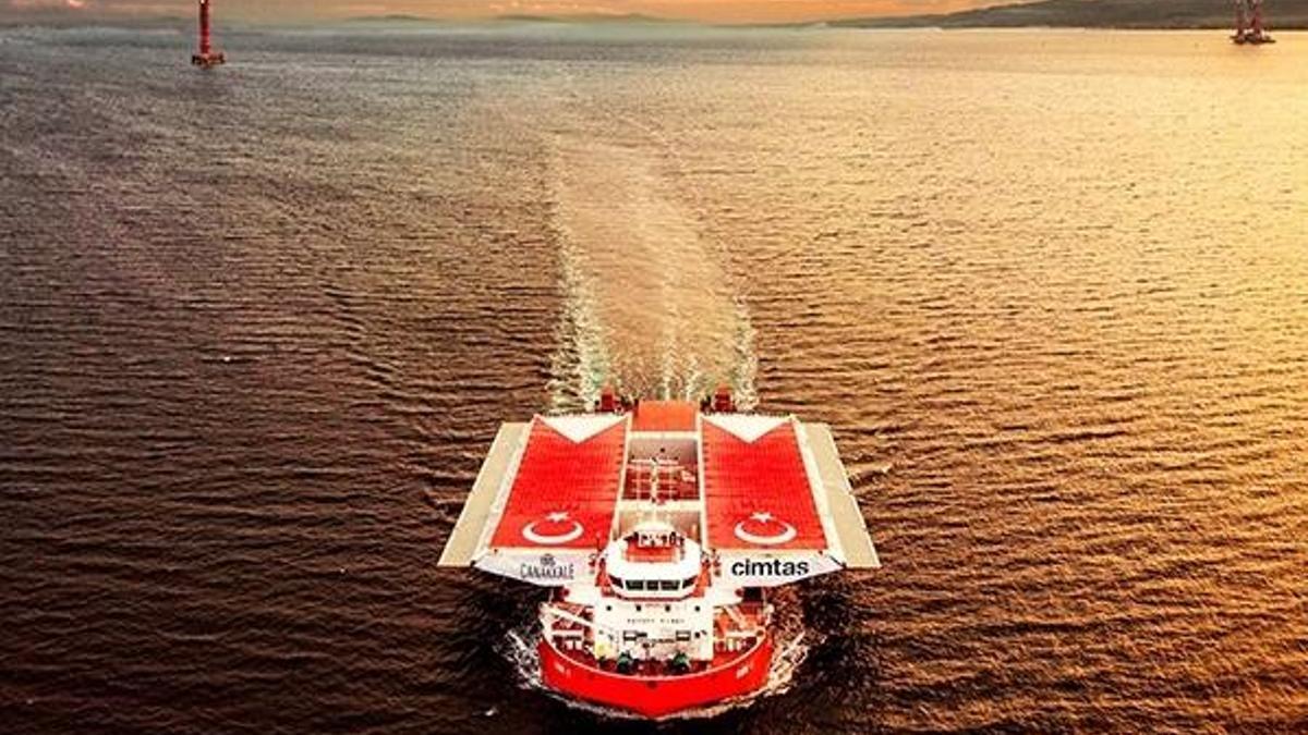 Çalışmalar tüm hızıyla devam ediyor! Özel gemiyle getirildi...