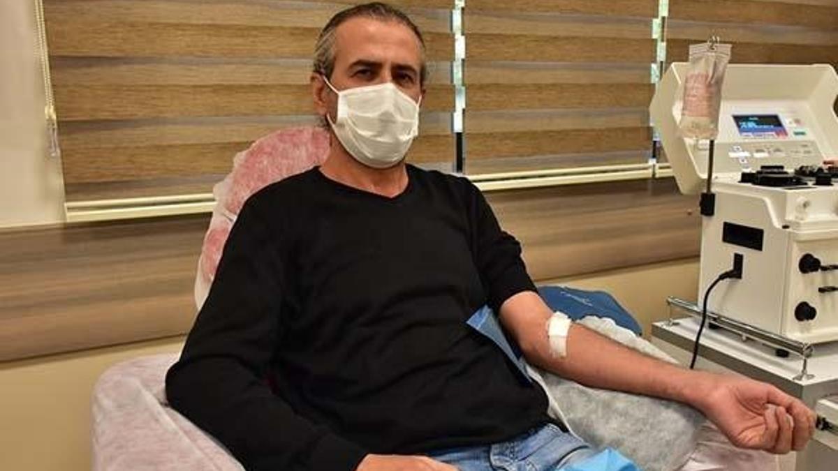 Kovid-19'u yenen doktor immün plazma bağışıyla umut oluyor