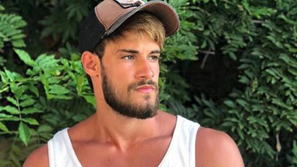 Batuhan Karacakaya kimdir? 'Aşk-ı Memnu'nun Bülent'i Batuhan Karacakaya 'Survivor 2021'de mi?