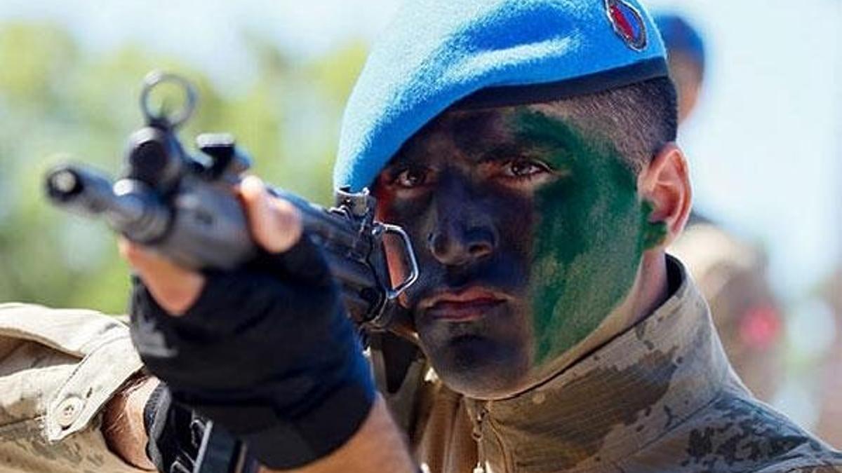 Hepsi özel eğitimden geçiyor! TSK'ya 30 yeni komanda bölüğü