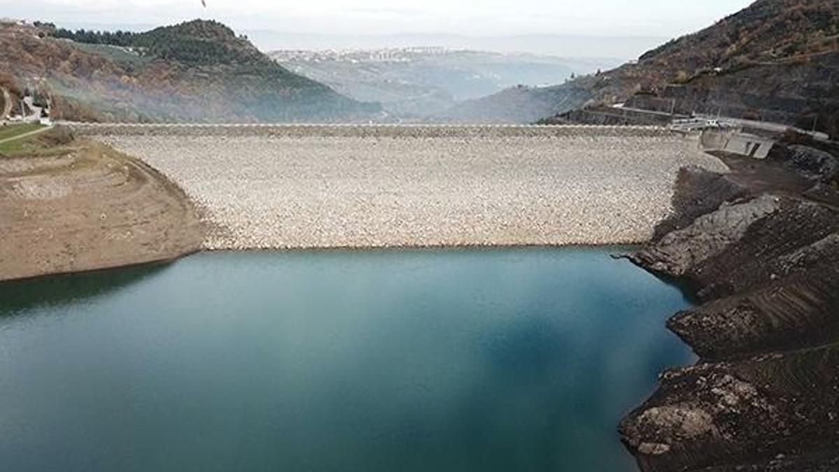 Su seviyesi dip noktada! Kocaeli için Sapanca'dan takviye yapılıyor