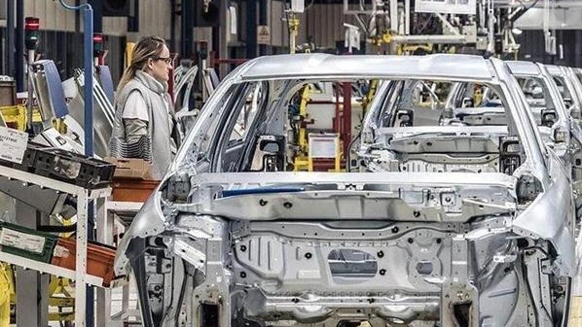 Honda Motor İngiltere'deki üretimini geçici olarak durdurdu