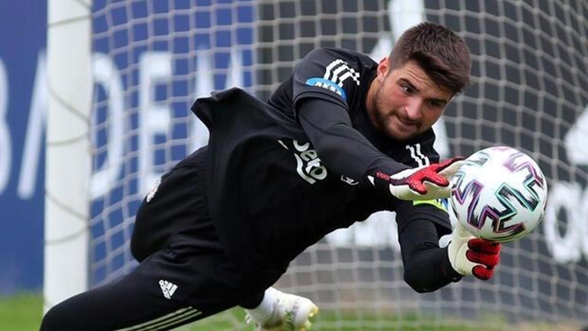 Beşiktaş, Ersin Destanoğlu ile 2 yıl daha sözleşmeyi uzattı!