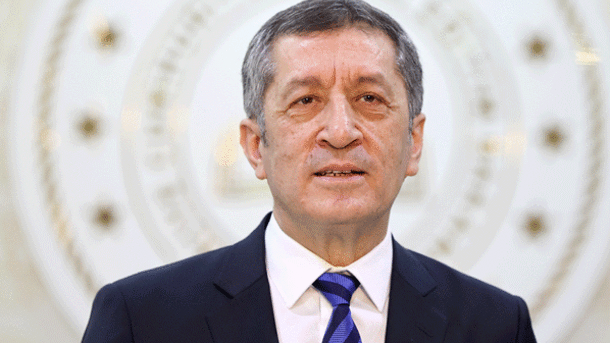 Yarıyıl tatili ve karne ile ilgili flaş karar! Milli Eğitim Bakanı Selçuk duyurdu...