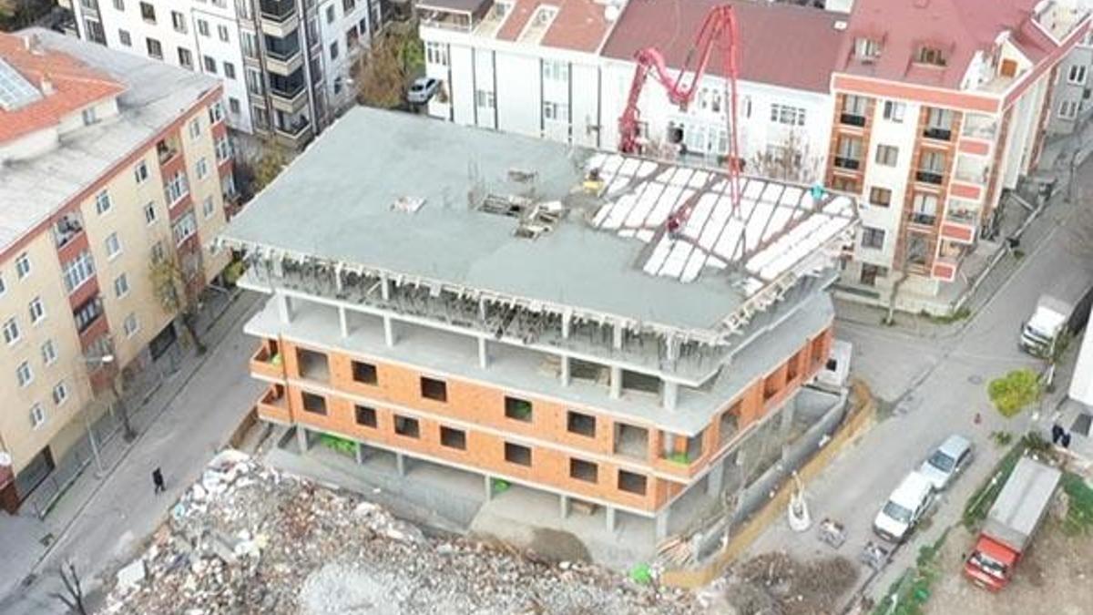 ‘Hayat Kurtarma Hareketi’ Güvenli binalar yükseliyor