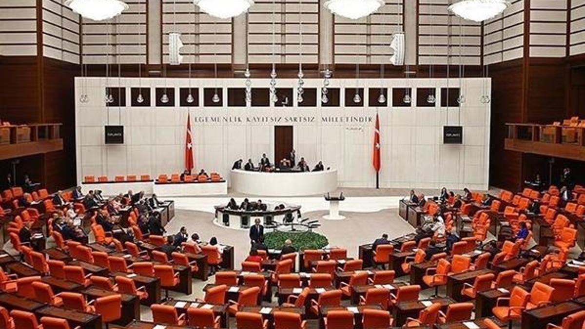 Libya tezkeresi Meclis'e sunuldu! 18 ay uzayacak...