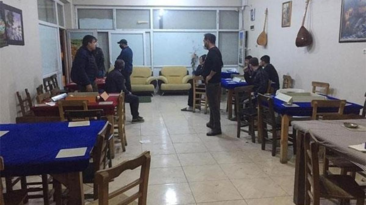 Mum ışığında kumara 100 bin lira ceza