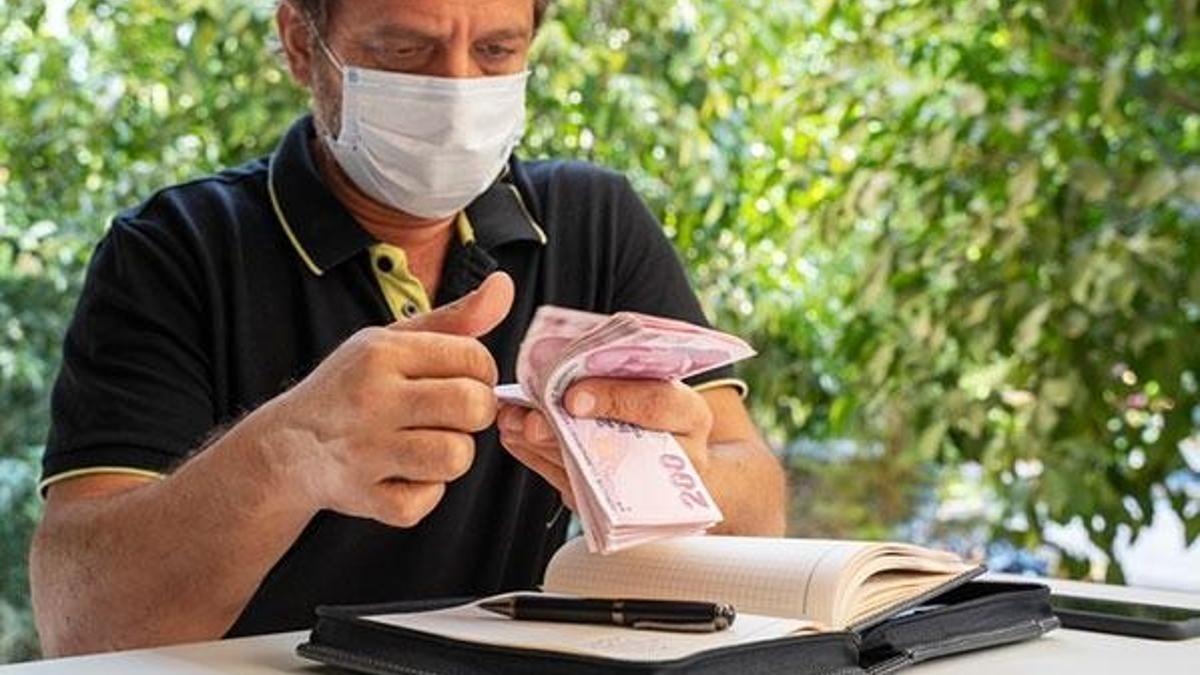 Çalışanlara kötü haber! Ücretler düştü