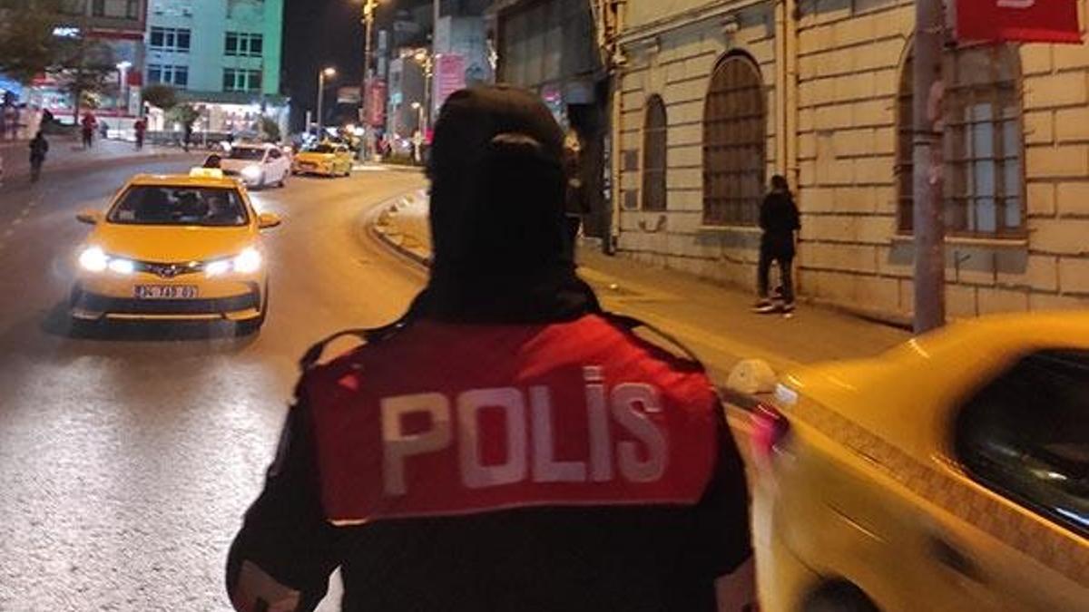 İstanbulda Yeditepe Huzur Denetimi: Aranan 348 kişi yakalandı