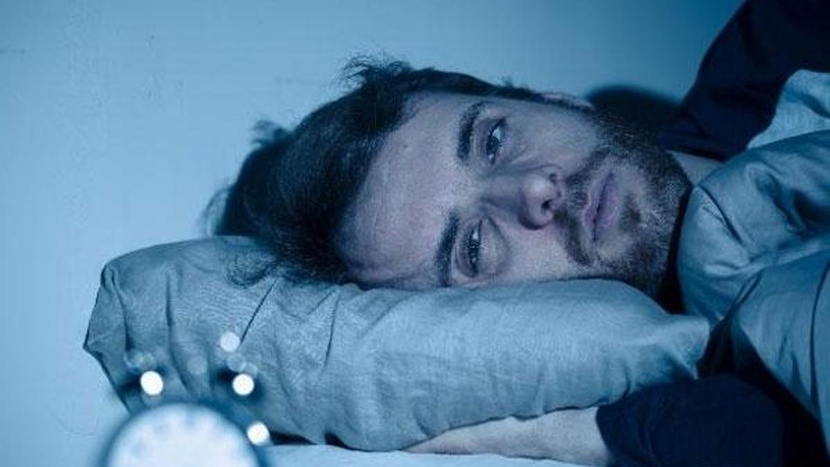 “Uyku problemi yaşayanlarda Alzheimer riskine dikkat”