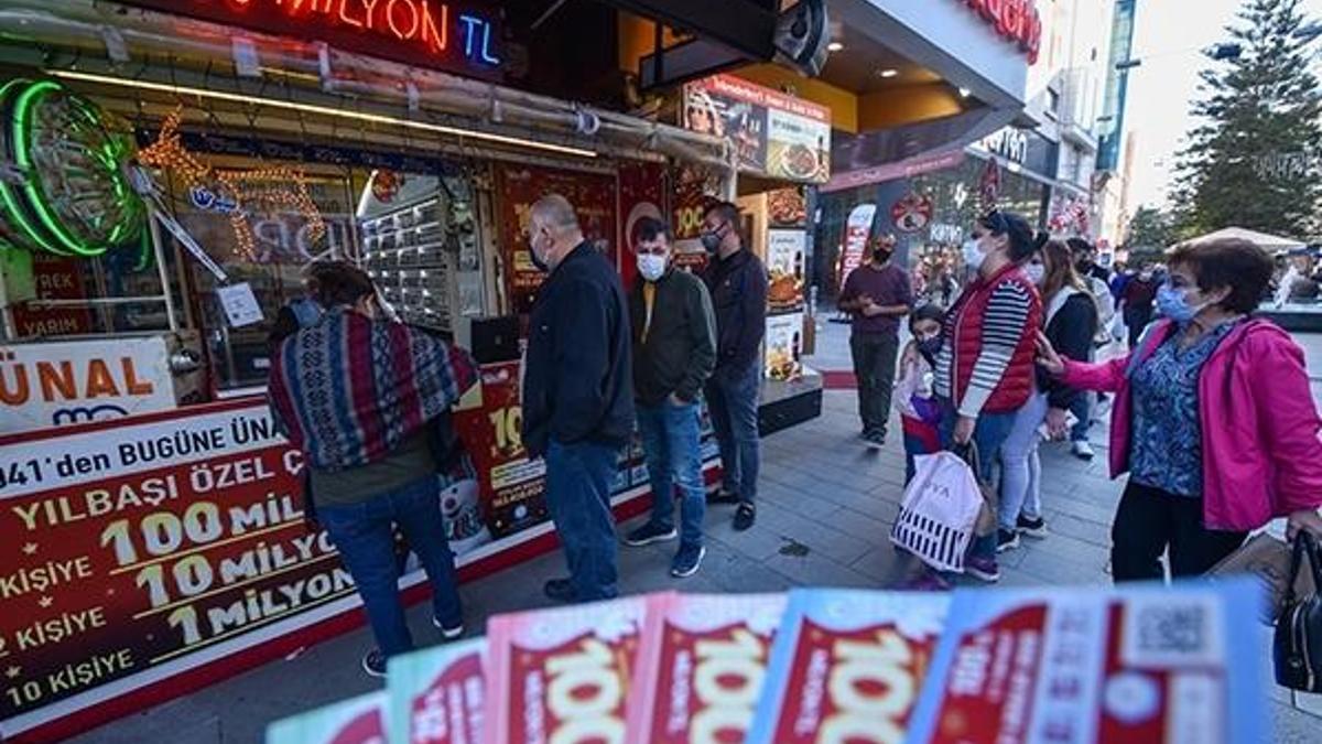 Antalya genelinde Milli Piyango biletlerinin yüzde 70'i tükendi
