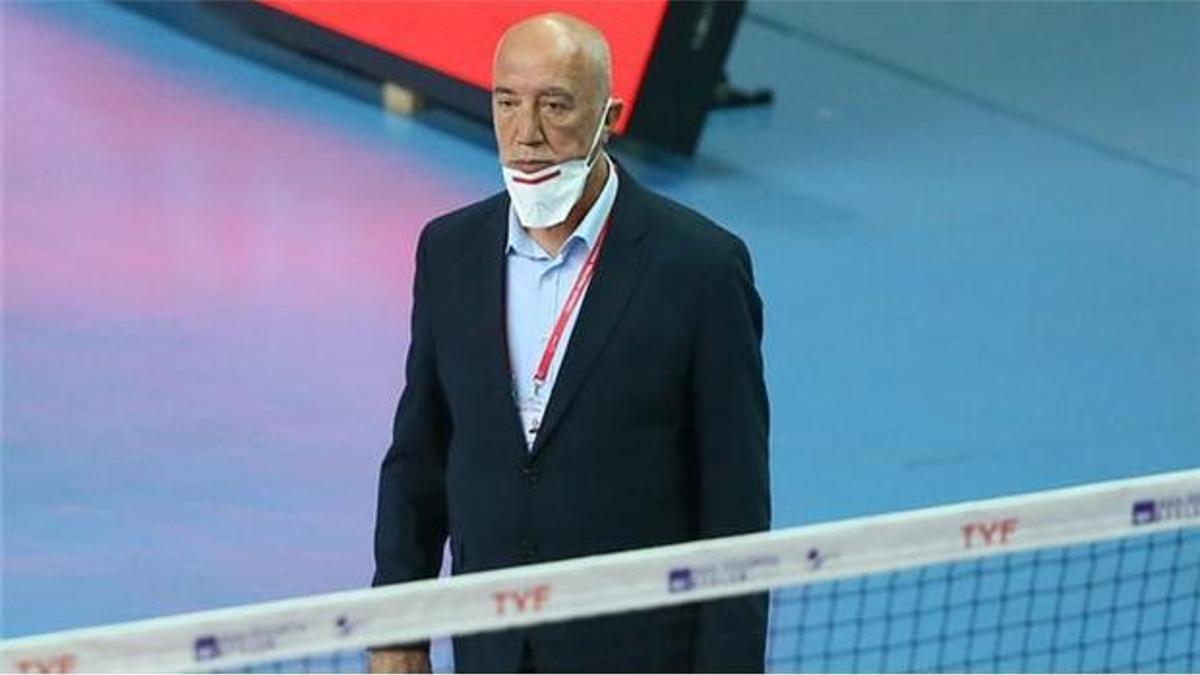 Nedim Özbey, ambulans uçakla Türkiye'ye getiriliyor