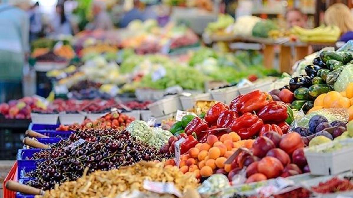 Süpermarket zinciri Sainsbury's uyardı! Bu ürünler bitebilir...