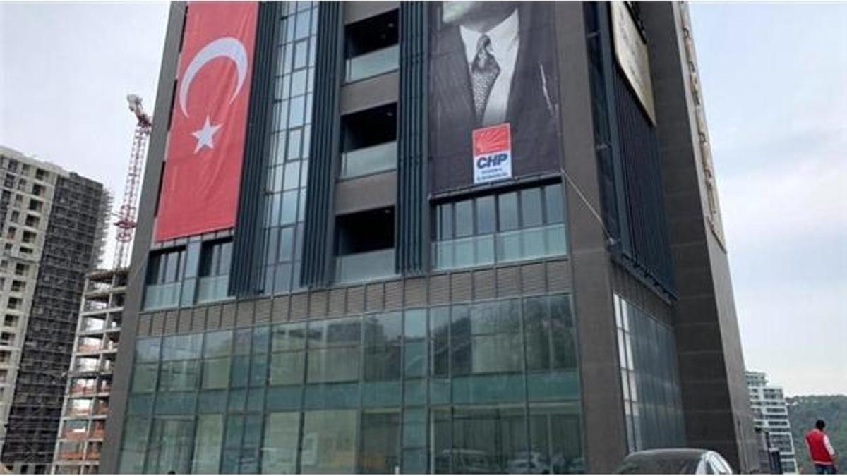 CHP İstanbul İl Başkanlığı binasındaki izinsiz çalışma durduruldu