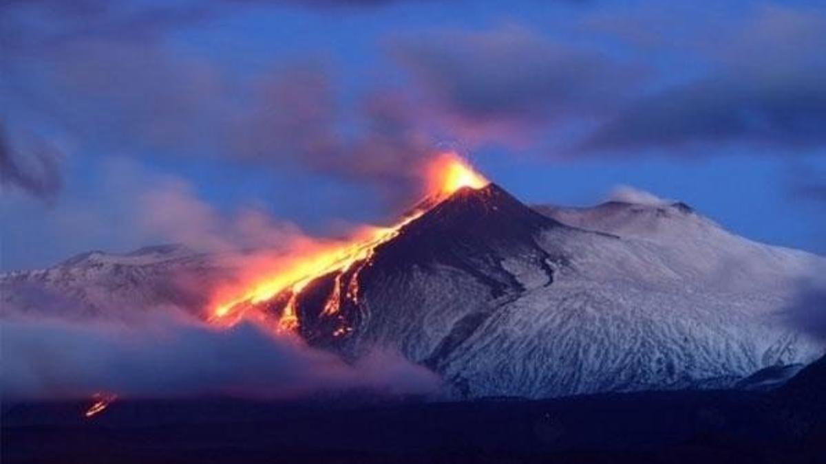 Etna Yanardağı böyle görüntülendi