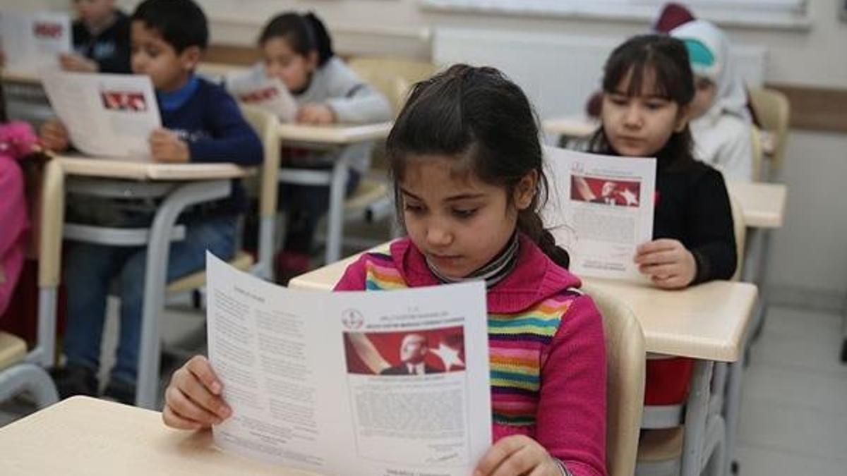 Karne notları nasıl verilecek, neye göre belirlenecek? Ziya Selçuk’tan ilkokul, ortaokul ve liselerde karne notu açıklaması geldi!