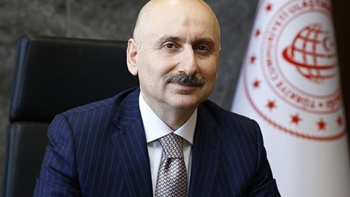 Bakan Karaismailoğlu: Seyahat süresi 1 saat 20 dakikaya inecek
