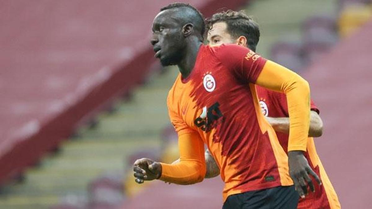 Galatasaray'da Diagne kadroya alınmadı skandala imza attı!