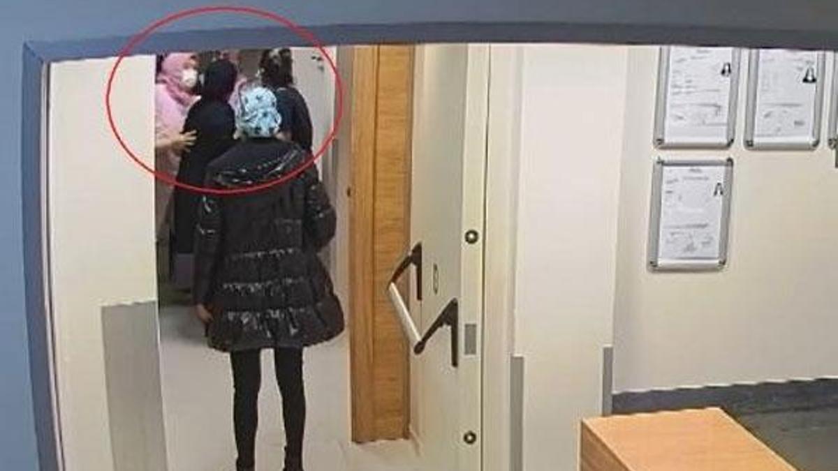 Emzirme odasına girmelerine izin verilmeyince olanlar oldu