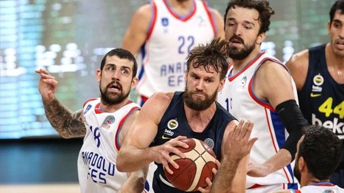 Anadolu Efes 85-72 Fenerbahçe Beko