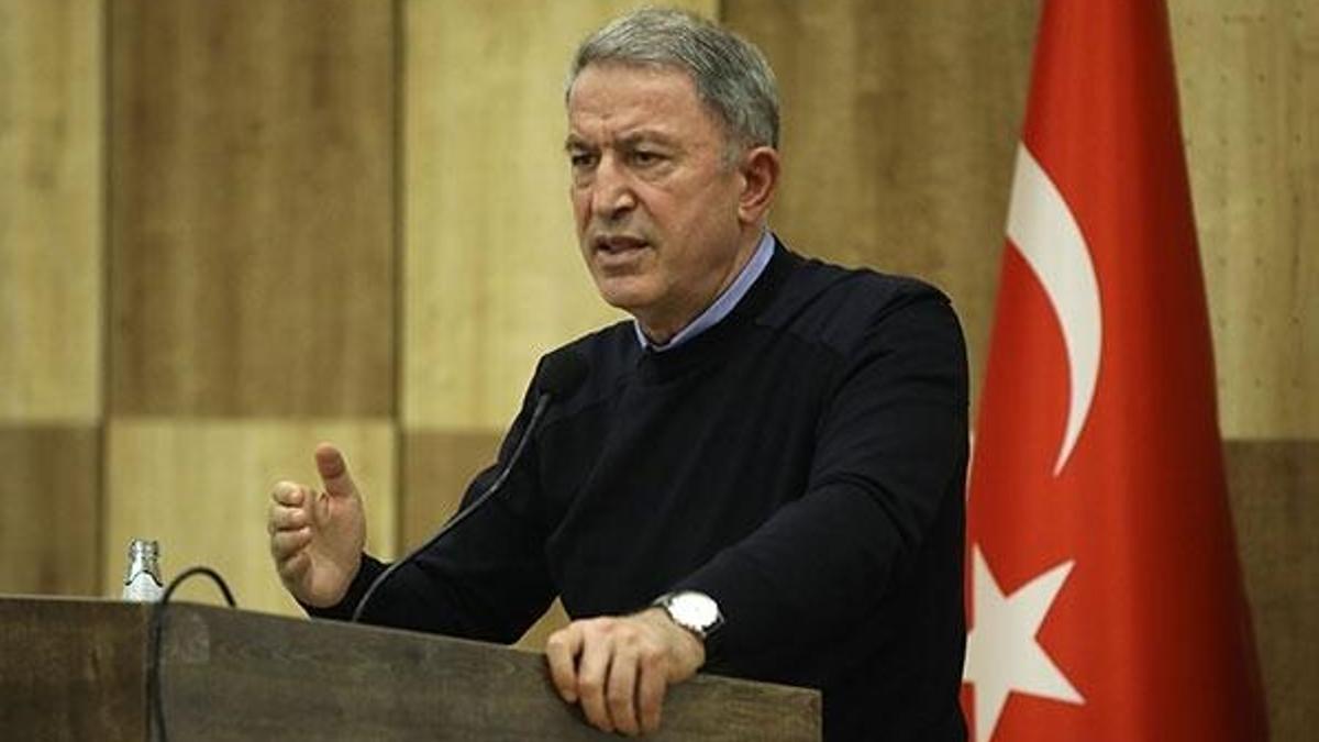 Bakan Akar'dan kritik Libya mesajı