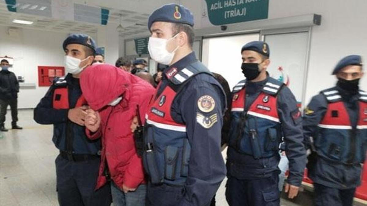 Trafikte dehşet! Oğlunu dövüp babasını öldürdüler