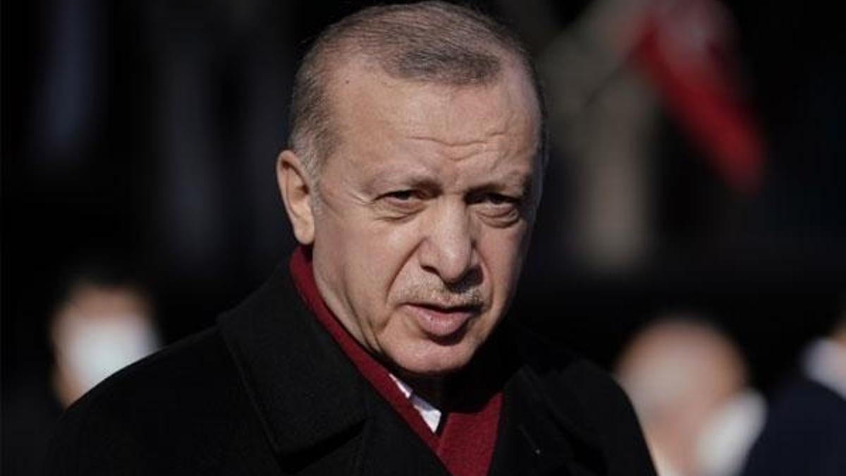 Cumhurbaşkanı Erdoğan'dan çok sert sözler! 'Bu çağda yaşamıyor'
