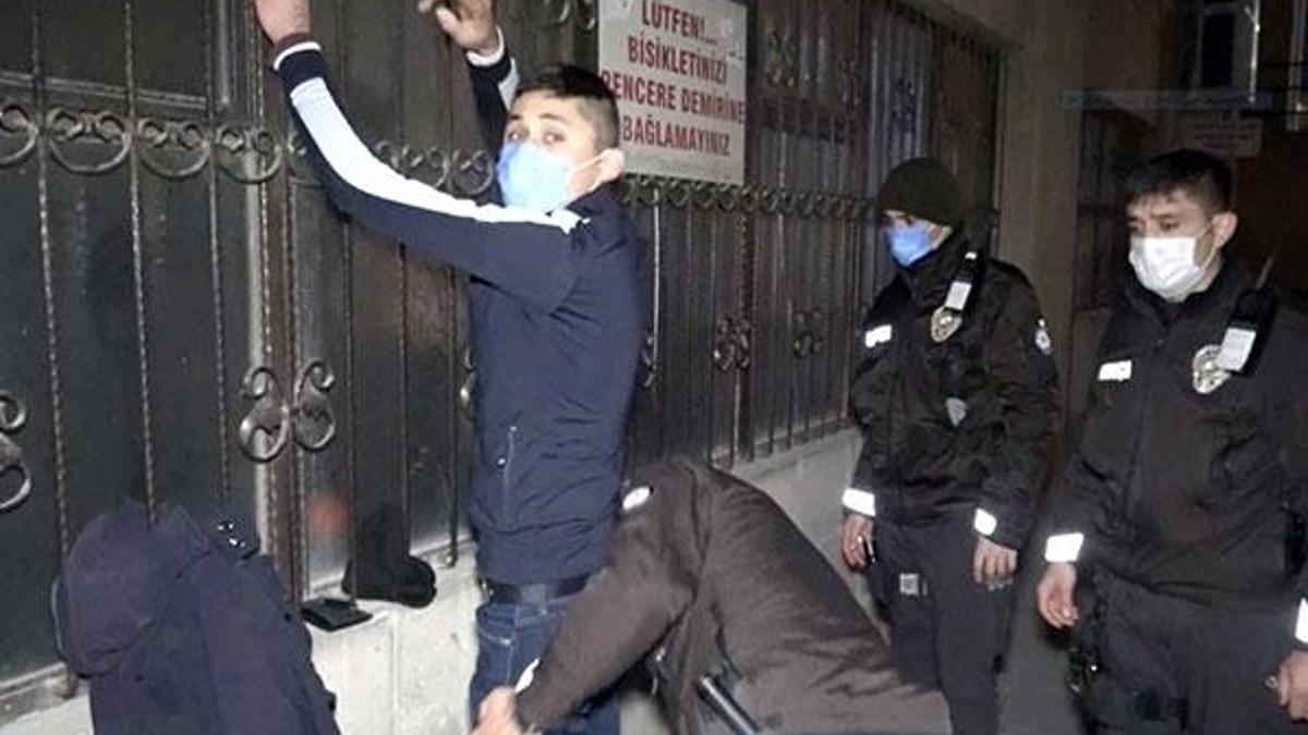 Pes dedirtti: Yakalayamazdınız da komisere dua edin