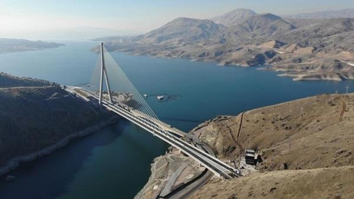 Kömürhan Köprüsü ne zaman açılacak? Dünyada en uzun 4. köprü Kömürhan Köprüsü hangi illerden geçecek?