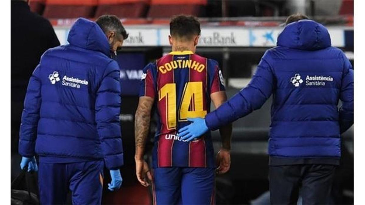 Barcelona'da Coutinho en az 3 ay yok