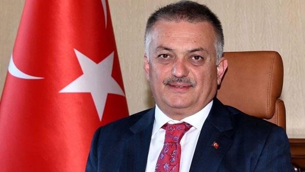 Antalya Valisi Yazıcı'nın koronavirüs testi pozitif çıktı