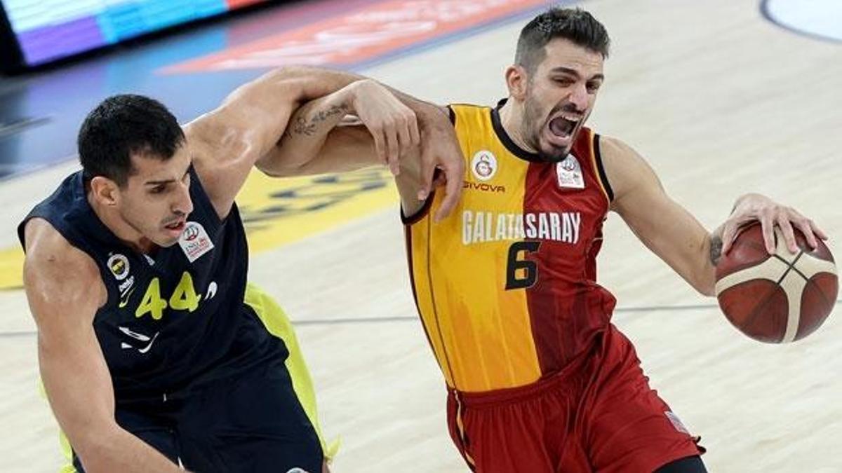 Galatasaray: 73 - Fenerbahçe Beko:  87