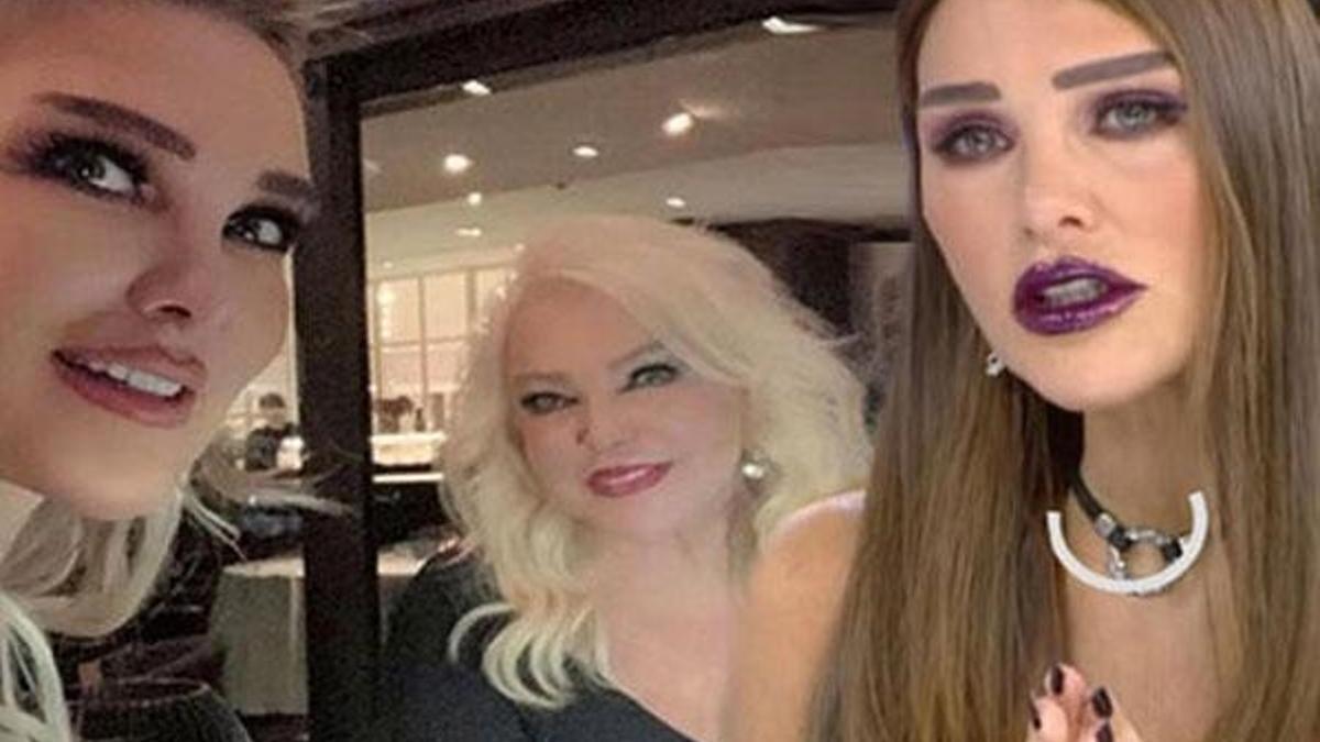 Seren Serengil: Annemi 2 ay önce engelledim