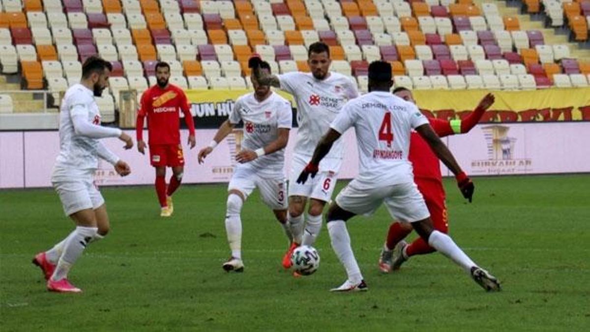 Yeni Malatyaspor 2 - Demir Grup  Sivasspor 2