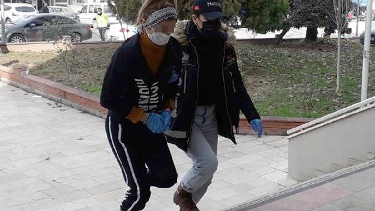 Bilecik'te uyuşturucu operasyonu! Aralarında avukat da var...