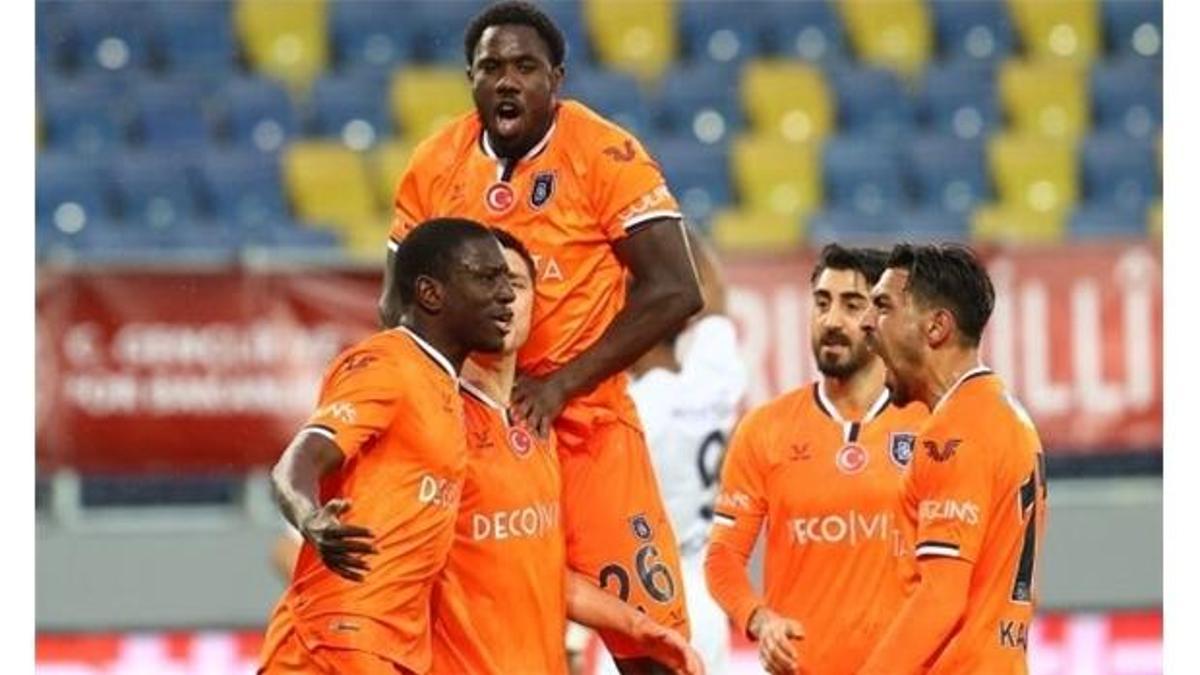 İki haftada 6 puan! Başakşehir 22 yaptı