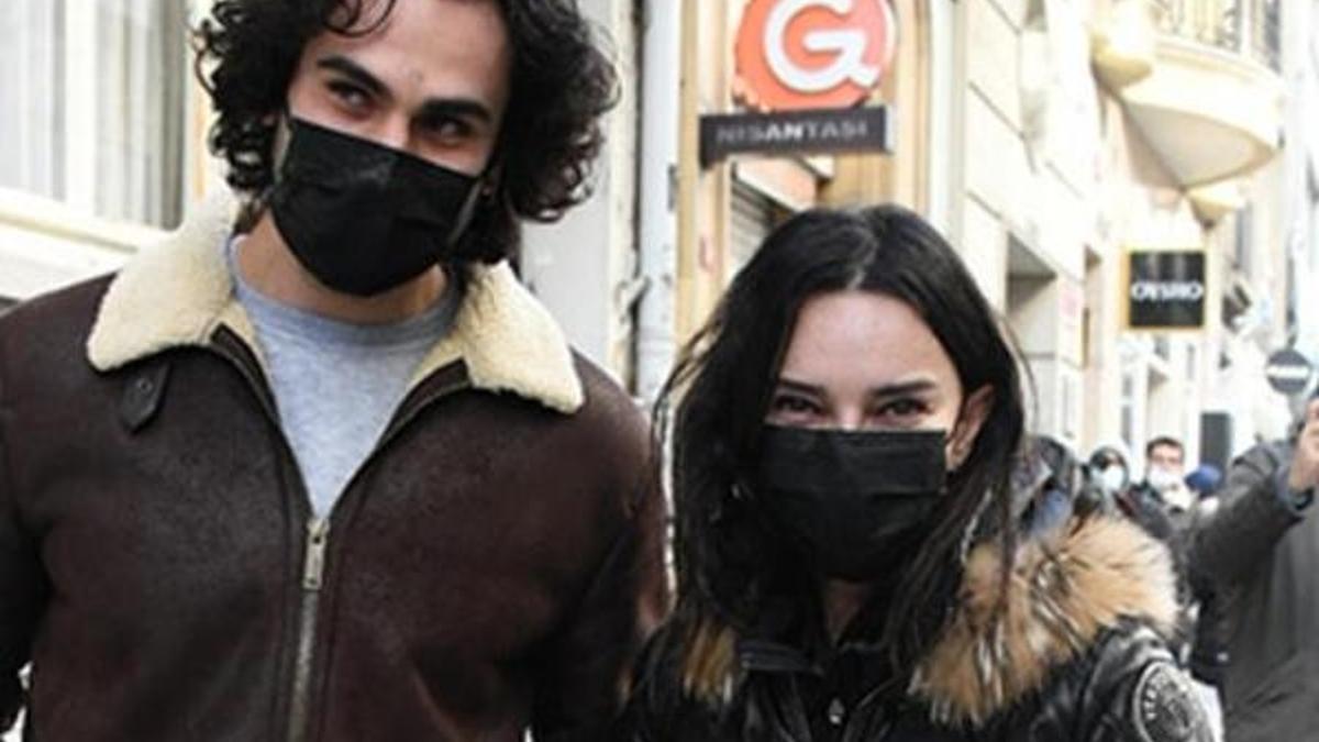 Özünde döndü! Hande Ataizi: Seve seve evcimen olduk