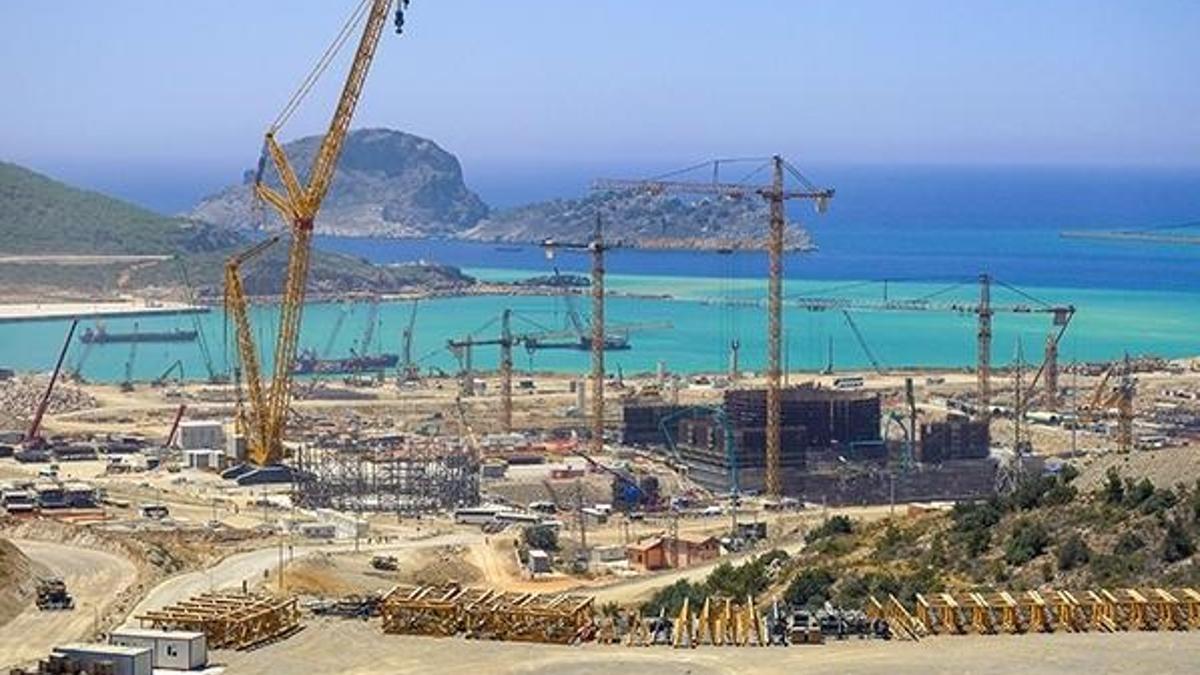 Bakan Varank: Akkuyu 2023’te elektrik üretmeye başlayacak