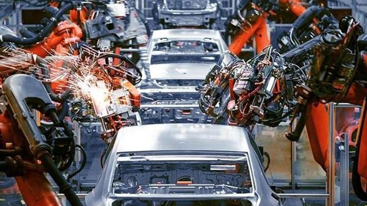 Otomotiv üreticileri 2021’den umutlu!