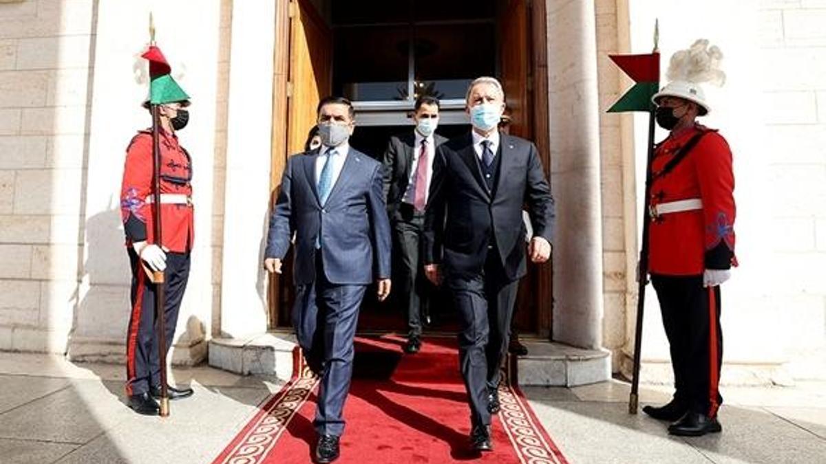 Bakan Akar: Irak'la her türlü iş birliğine hazırız