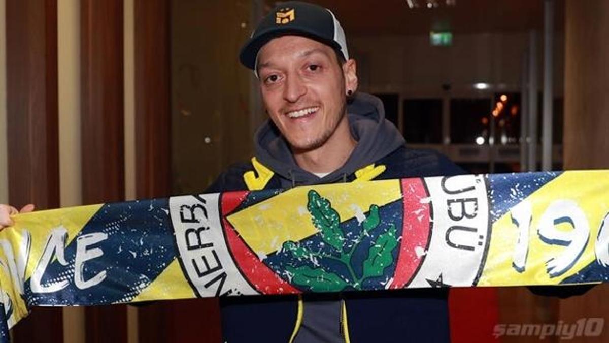 Mesut Özil gelir gelmez Perotti İstanbul'dan ayrıldı
