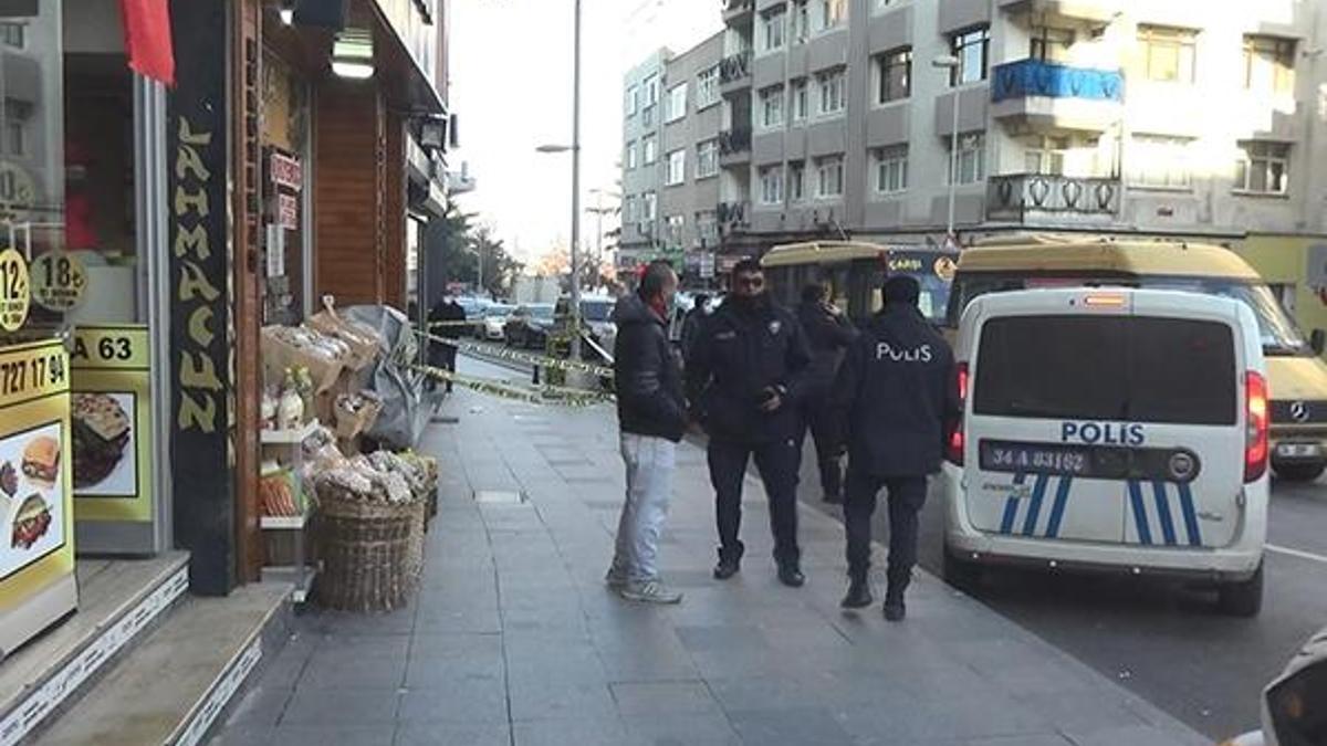 İstanbul'da kuyumcu soygunu! Silahını ateşledi