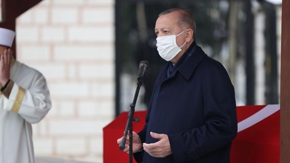 Cumhurbaşkanı Erdoğan hayatını kaybeden Prof. Dr. Nur Vergin'in cenaze törenine katıldı